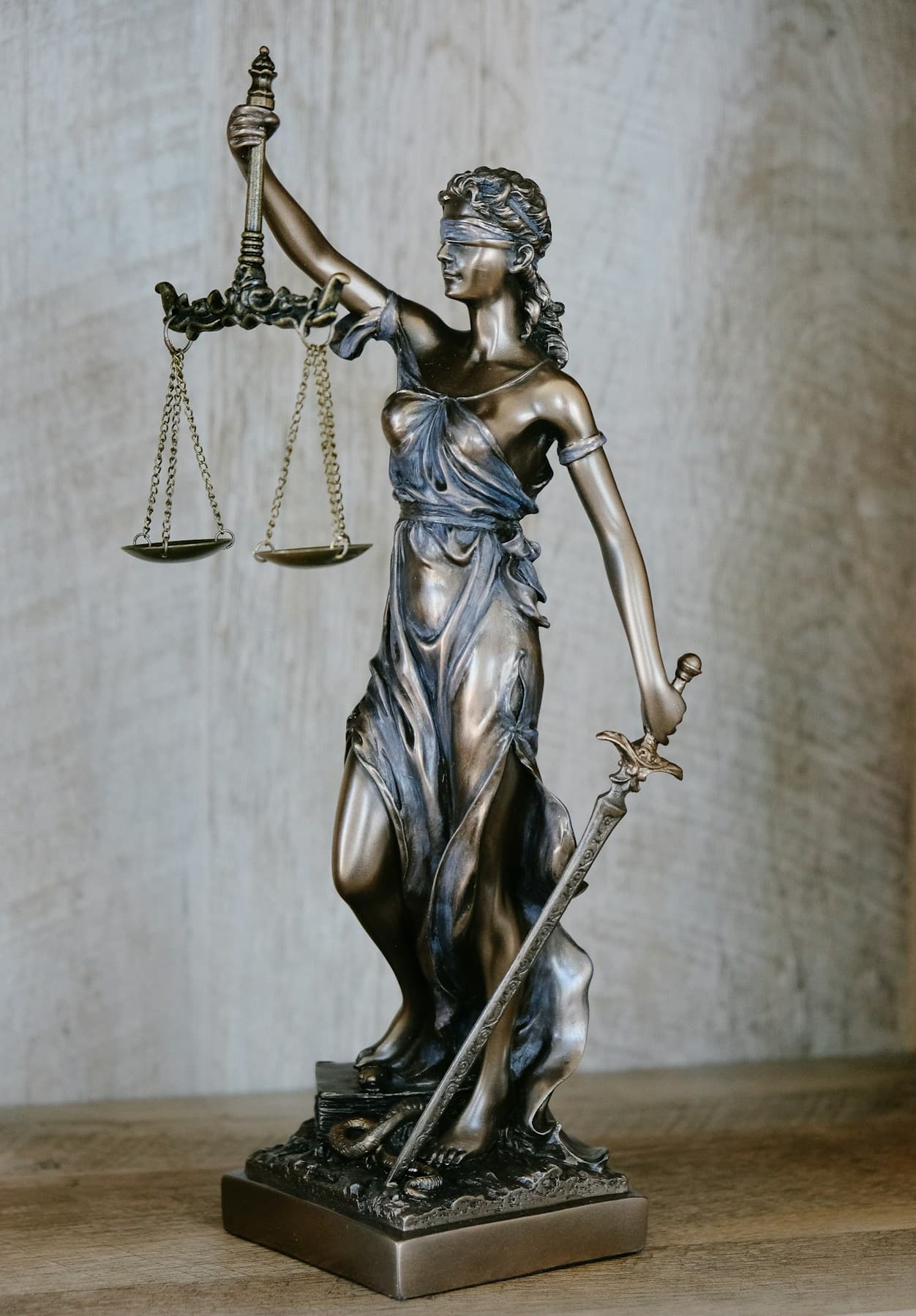 Litigation & Dispute Resolution